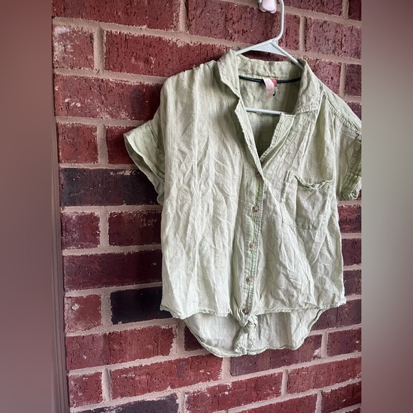 Pilcro Anthropologie The Cammie Surf Blouse in Green Size Small - Picture 4 of 11